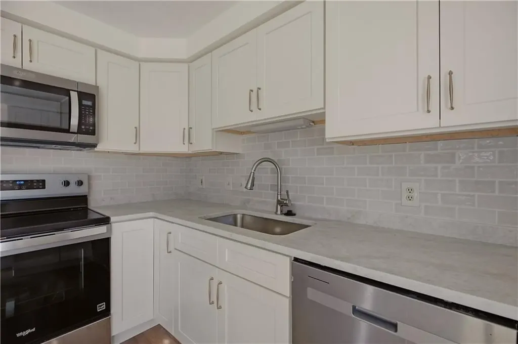 200 Post Road Warwick RI 02888