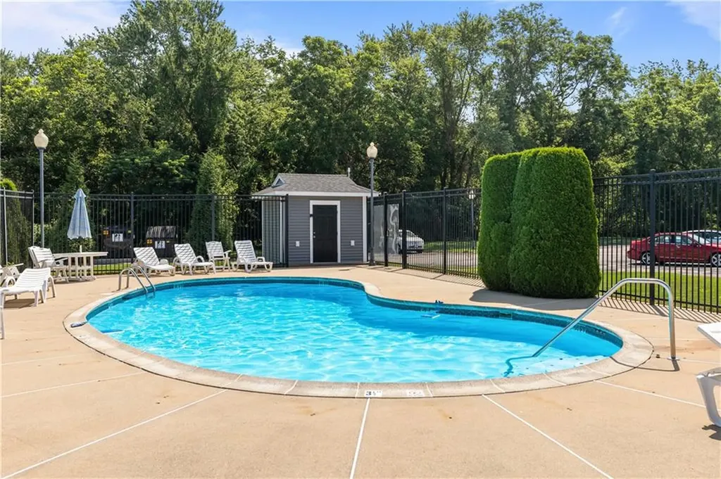 200 Post Road Warwick RI 02888