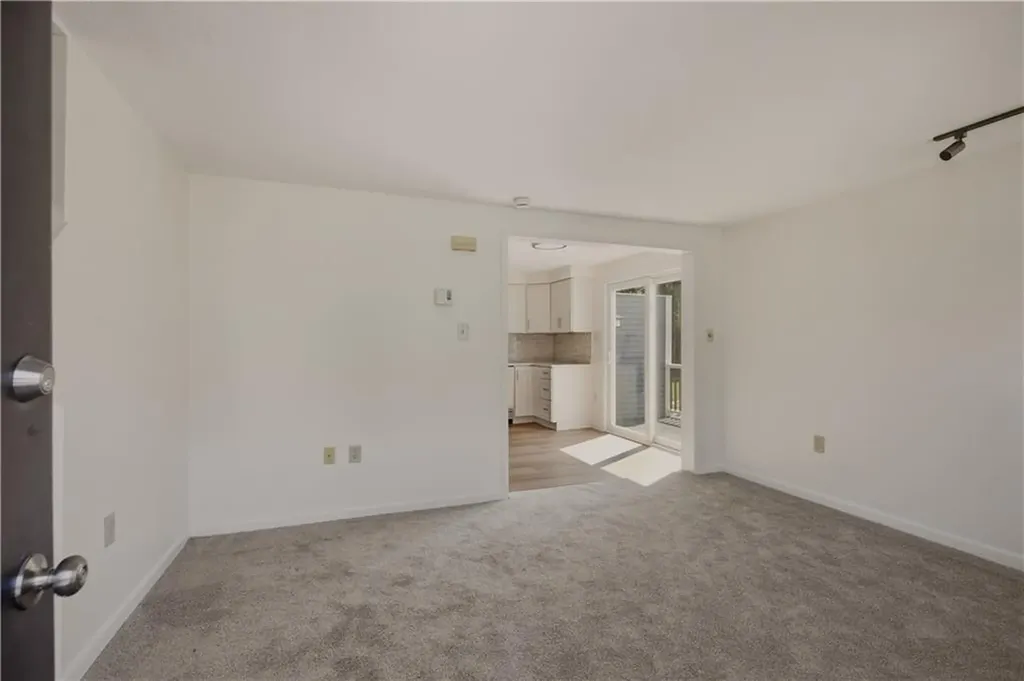 200 Post Road Warwick RI 02888