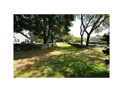 2 Weetamoe Farm Drive Bristol RI 02809
