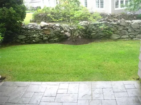 2 Weetamoe Farm Drive Bristol RI 02809