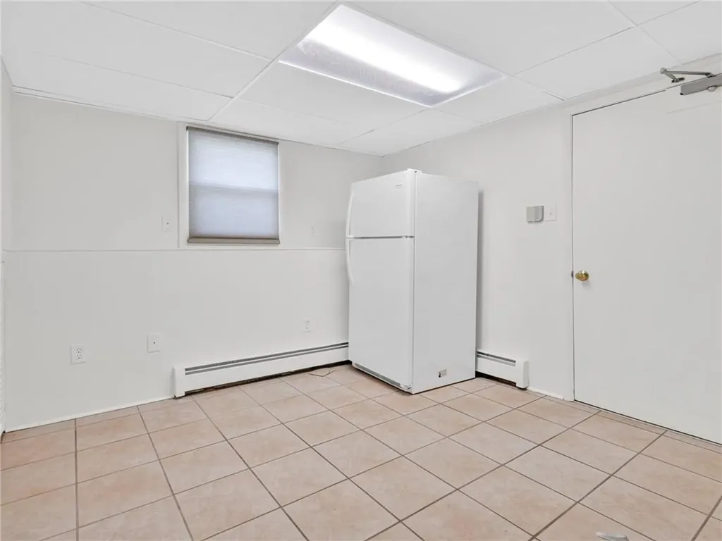 44 Village Avenue Cranston RI 02920