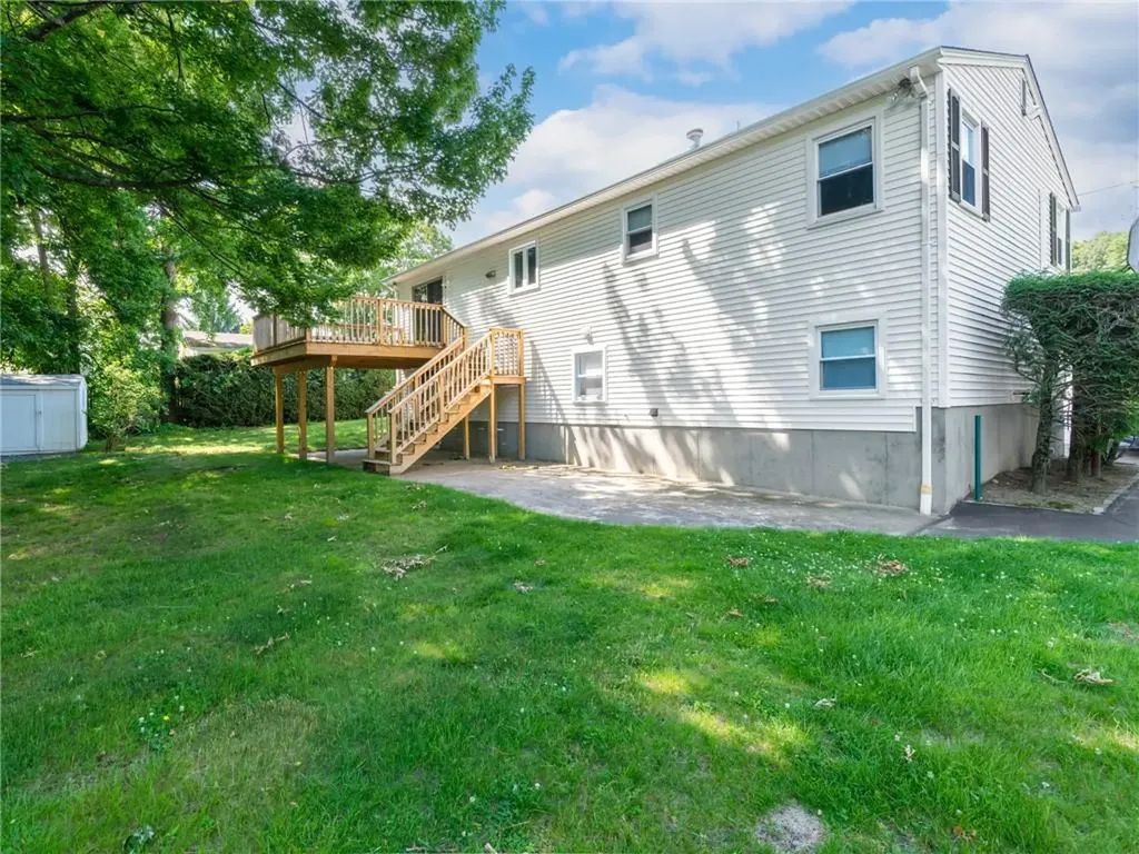 44 Village Avenue Cranston RI 02920