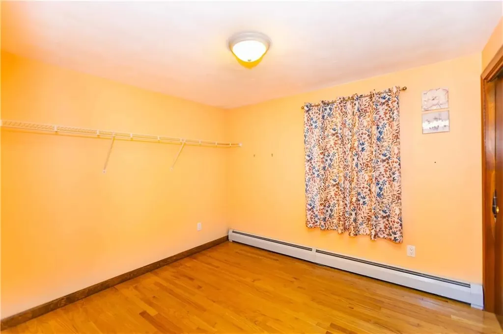 25 Ardway Avenue Warwick RI 02889