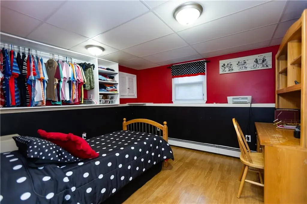 25 Ardway Avenue Warwick RI 02889