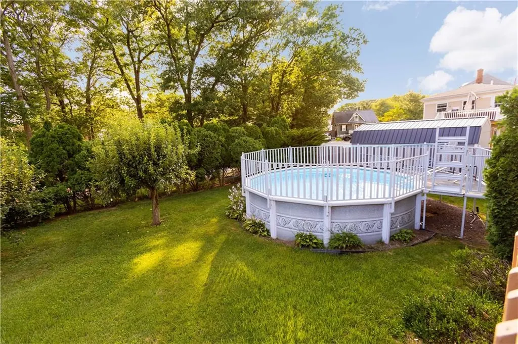 25 Ardway Avenue Warwick RI 02889