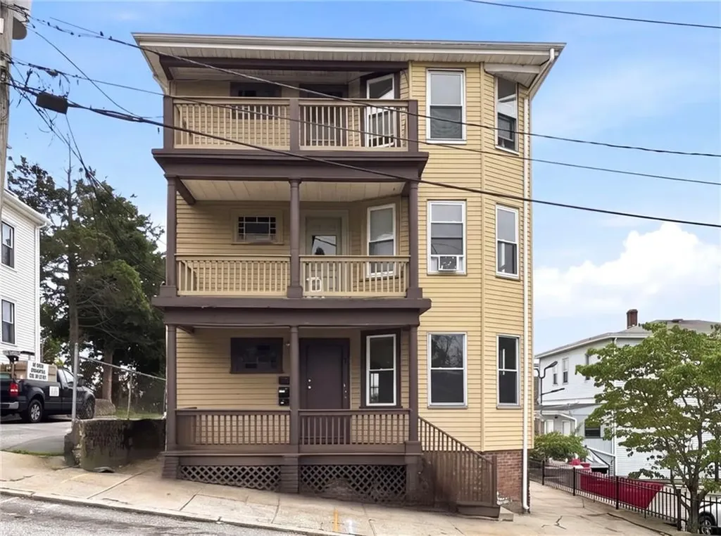 5 Peter Street Providence RI 02904