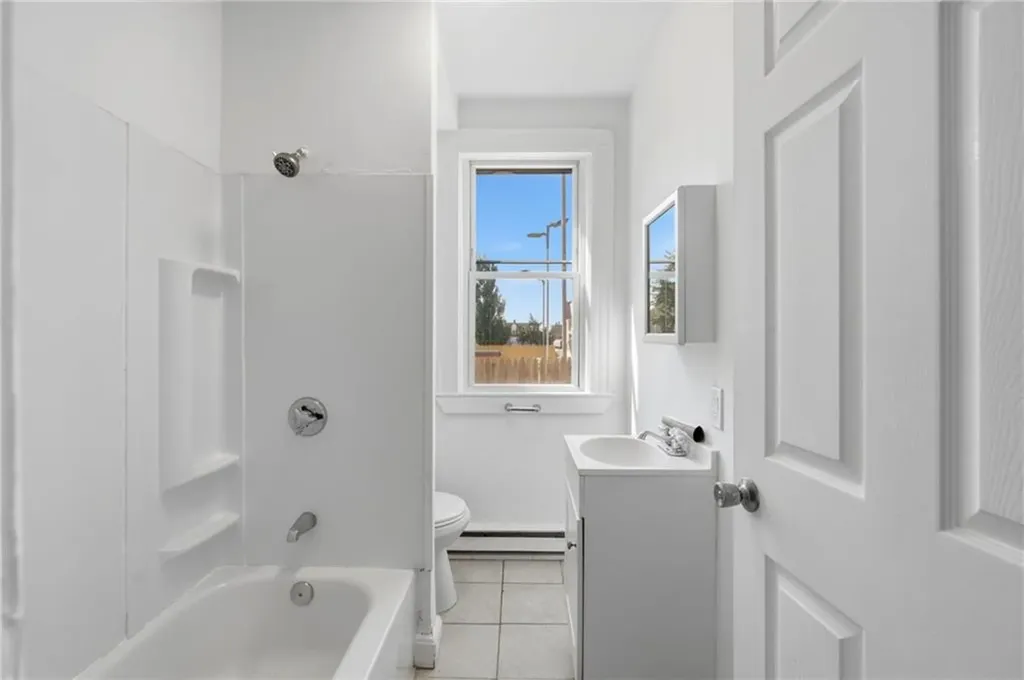 5 Peter Street Providence RI 02904