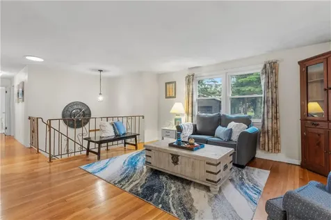 102 Windward Walk North Kingstown RI 02852
