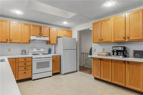 102 Windward Walk North Kingstown RI 02852