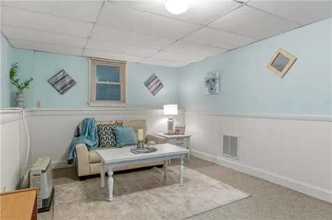 102 Windward Walk North Kingstown RI 02852