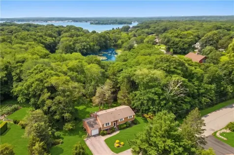 102 Windward Walk North Kingstown RI 02852