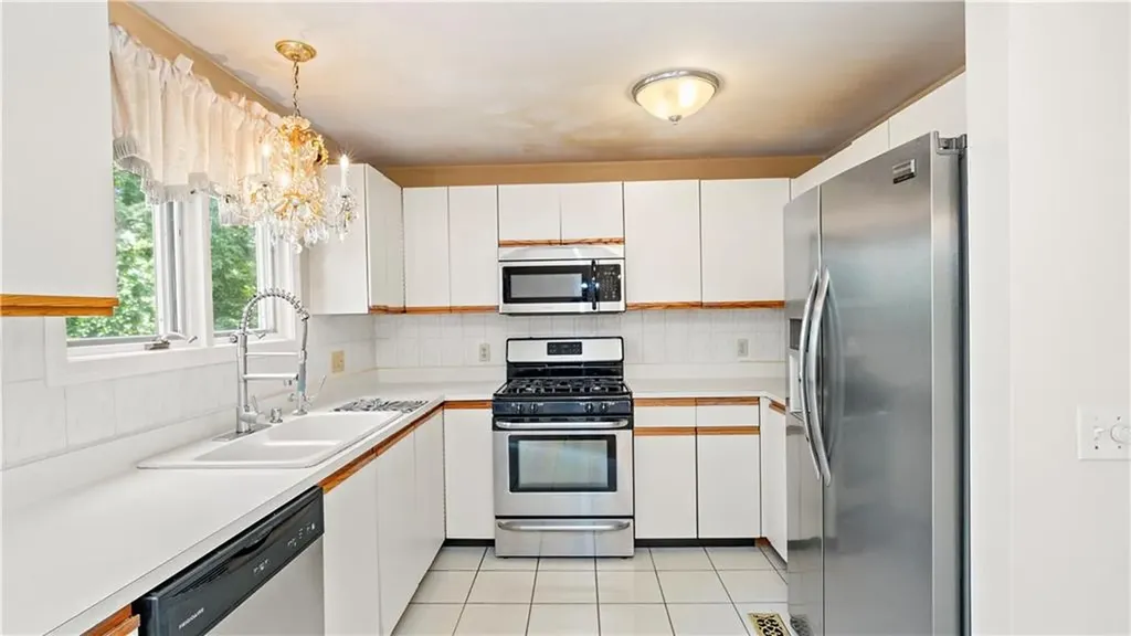 200 Cannon Street Cranston RI 02920