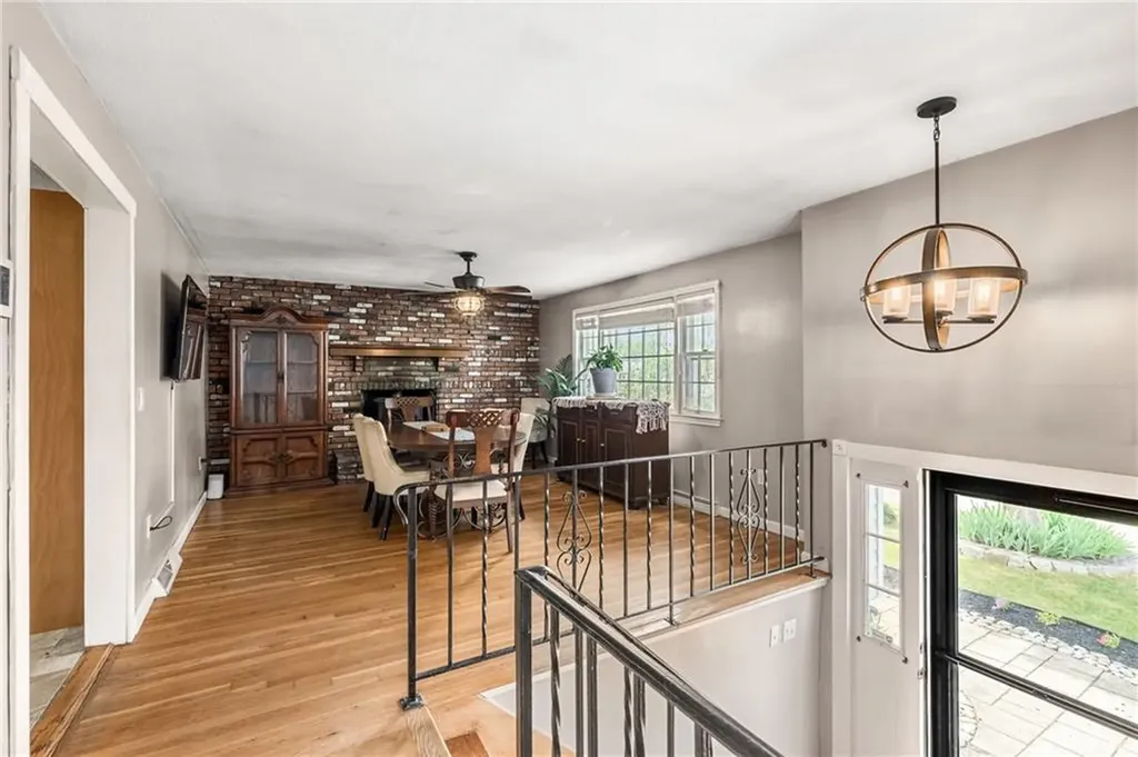 265 Asylum Road Warwick RI 02886