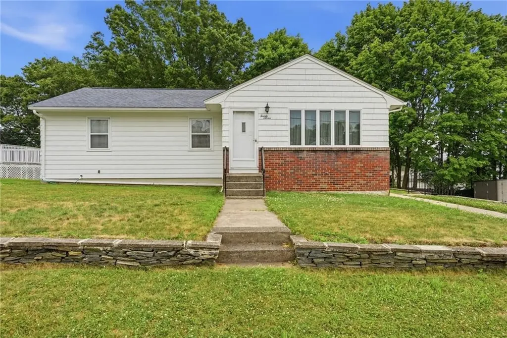 27 Danby Street Providence RI 02904
