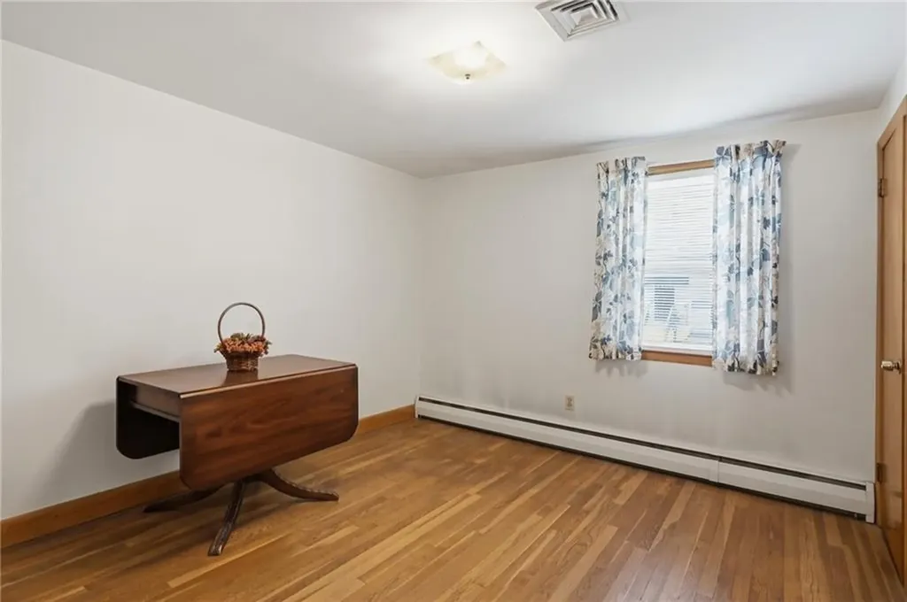 27 Danby Street Providence RI 02904