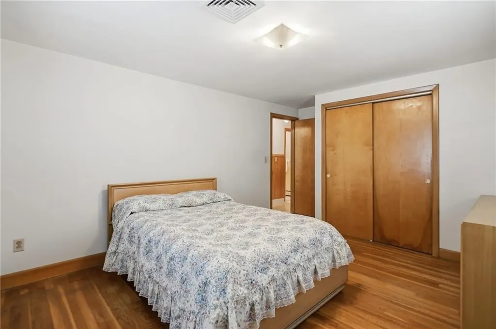 27 Danby Street Providence RI 02904