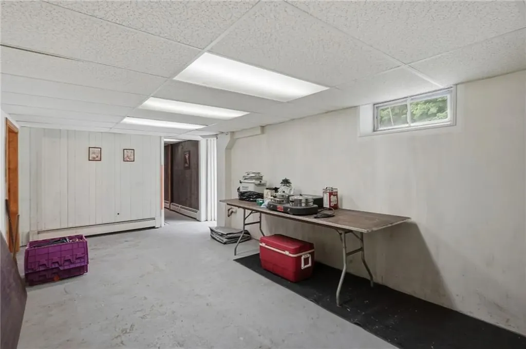 27 Danby Street Providence RI 02904