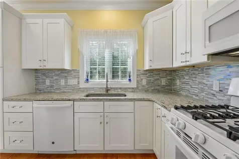 221 Wickford Court North Kingstown RI 02852