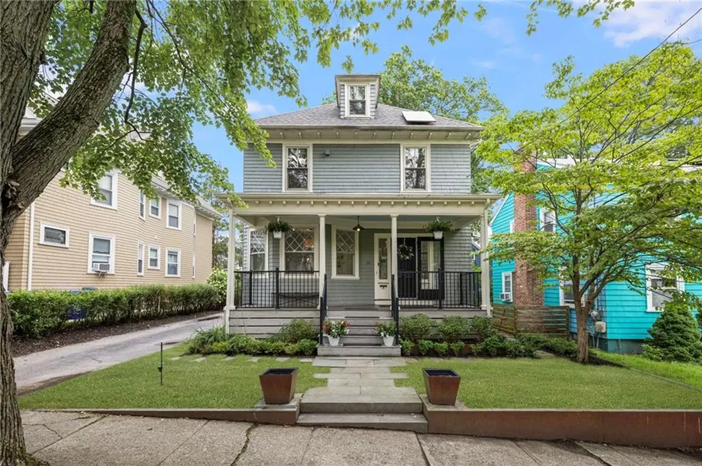 22 Ogden Street Providence RI 02906