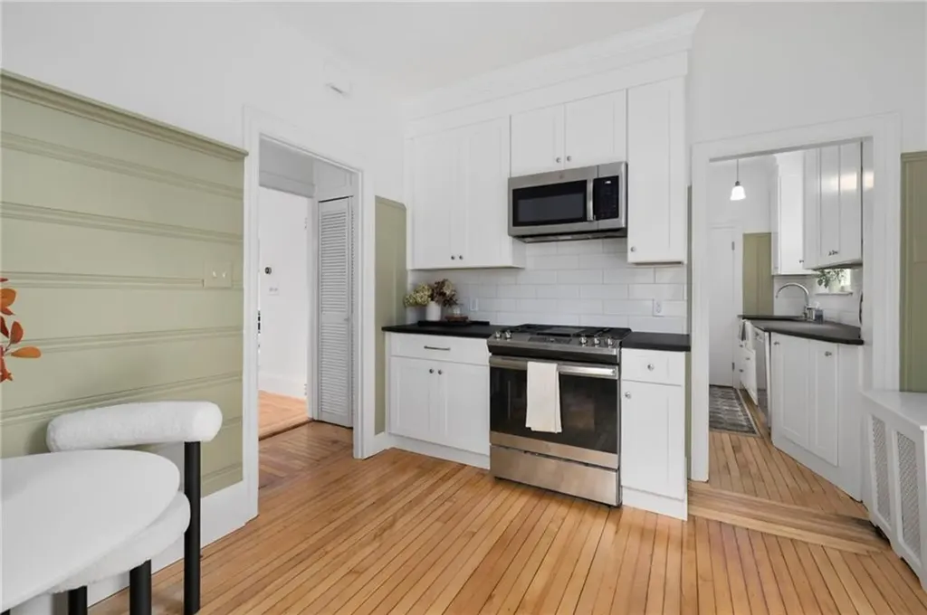 22 Ogden Street Providence RI 02906