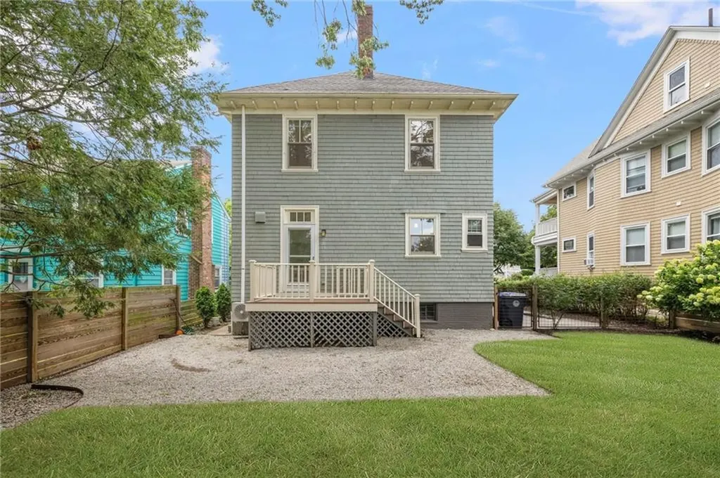 22 Ogden Street Providence RI 02906