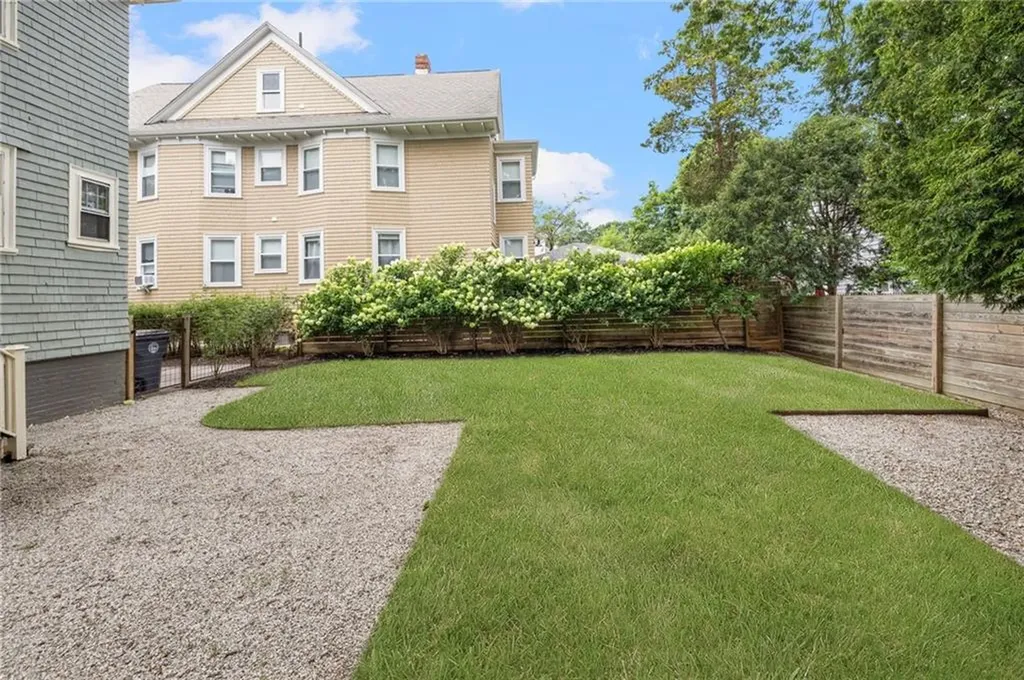 22 Ogden Street Providence RI 02906