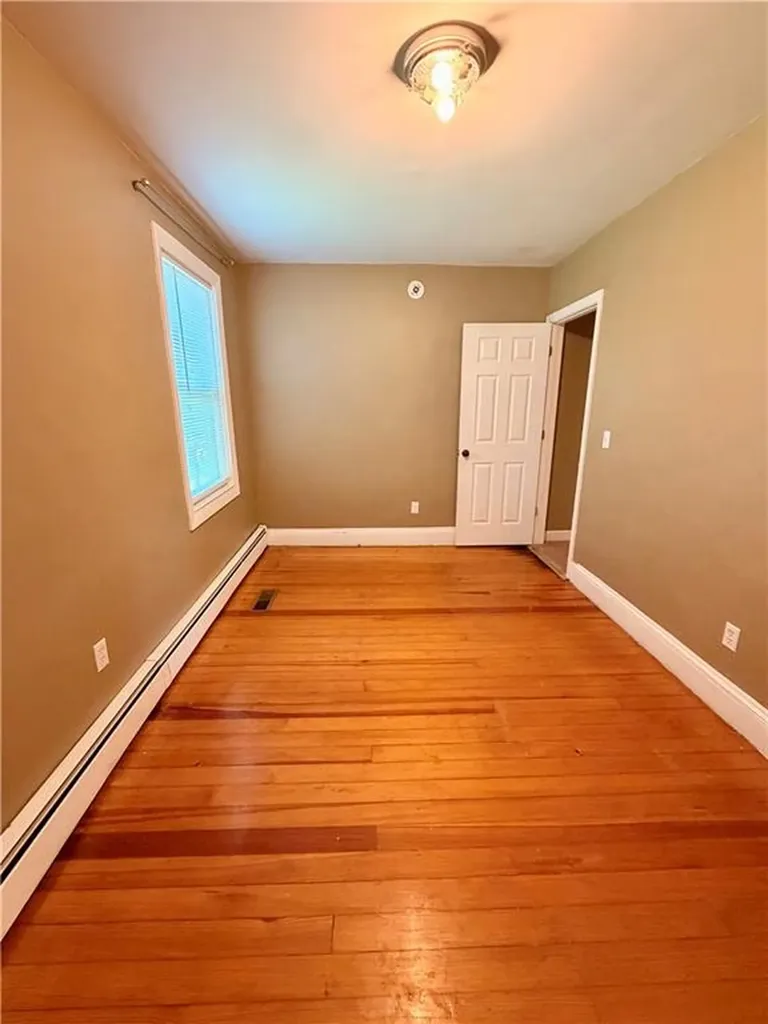 1561 Cranston Street Cranston RI 02920