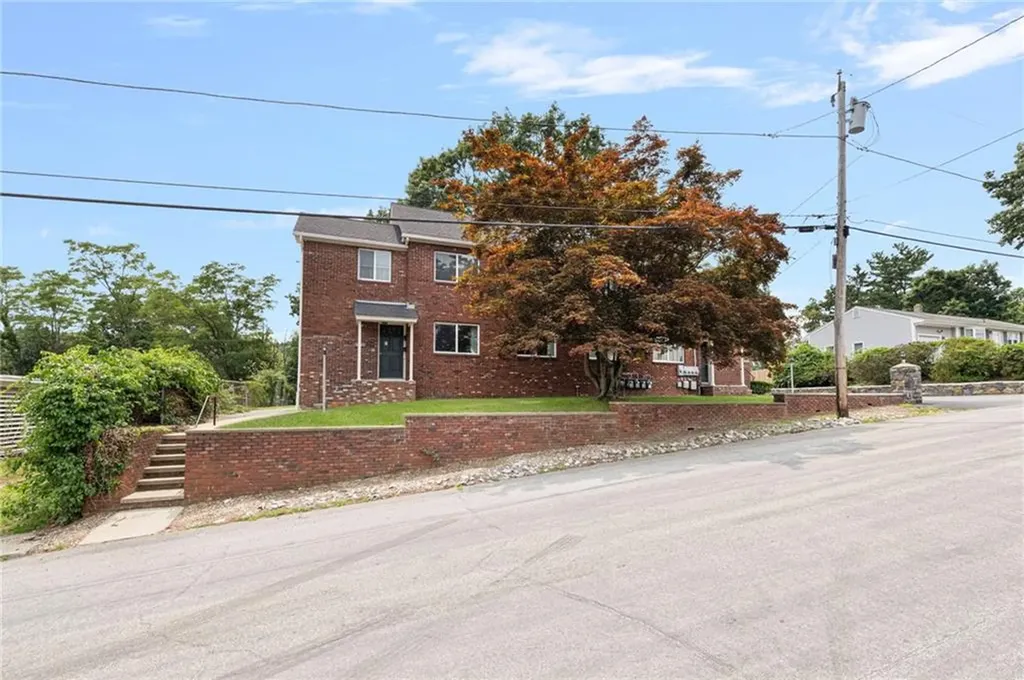 44 Newell Street West Warwick RI 02893