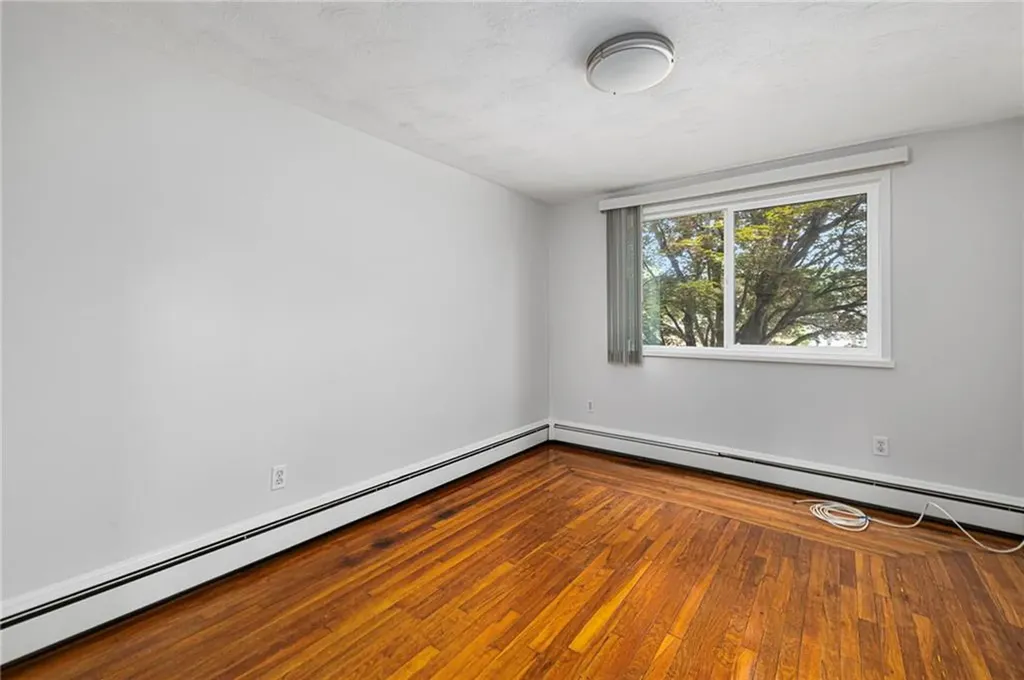 44 Newell Street West Warwick RI 02893