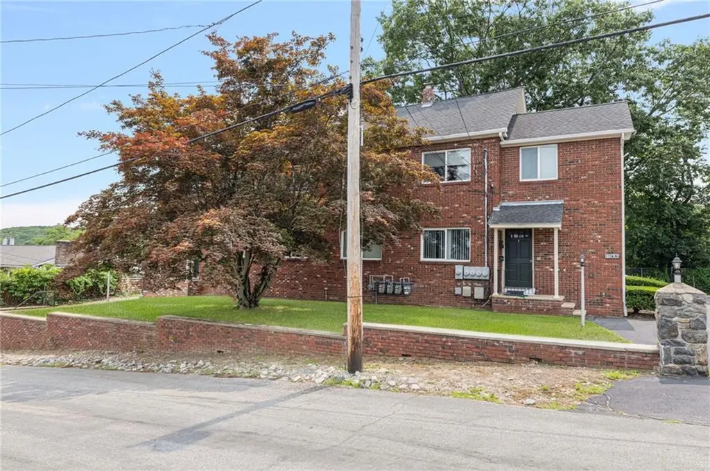 44 Newell Street West Warwick RI 02893