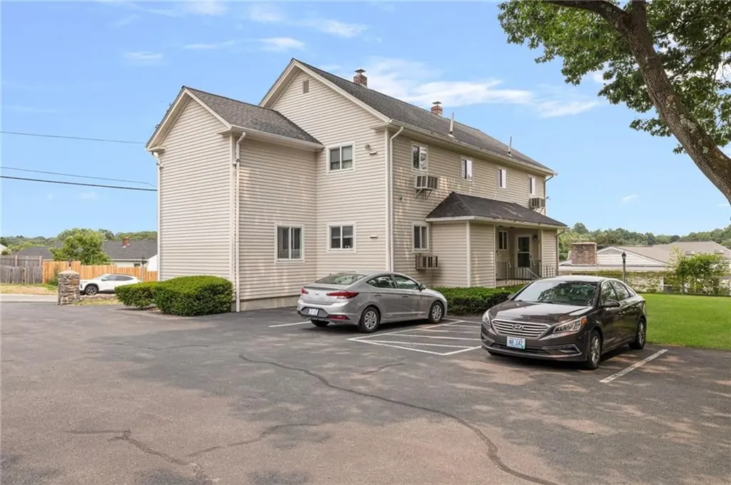 44 Newell Street West Warwick RI 02893