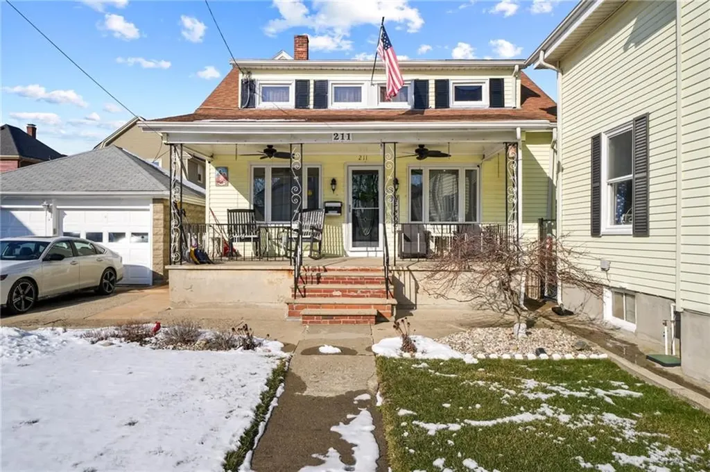 207 211 California Avenue Providence RI 02905