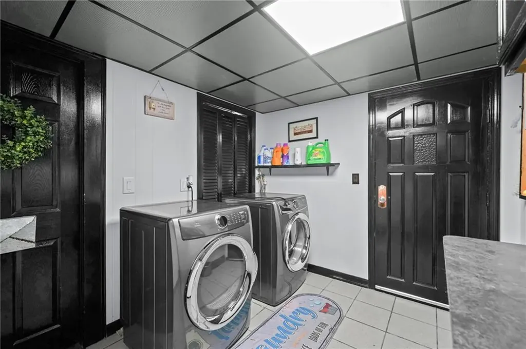 207 211 California Avenue Providence RI 02905