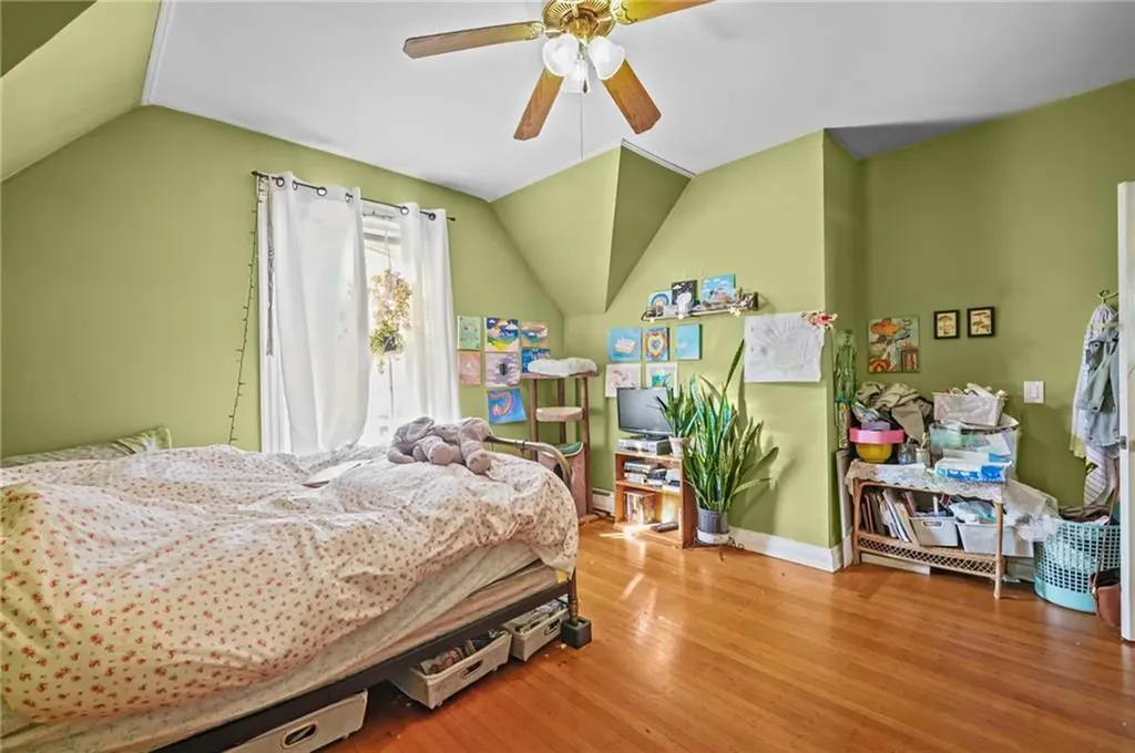 207 211 California Avenue Providence RI 02905