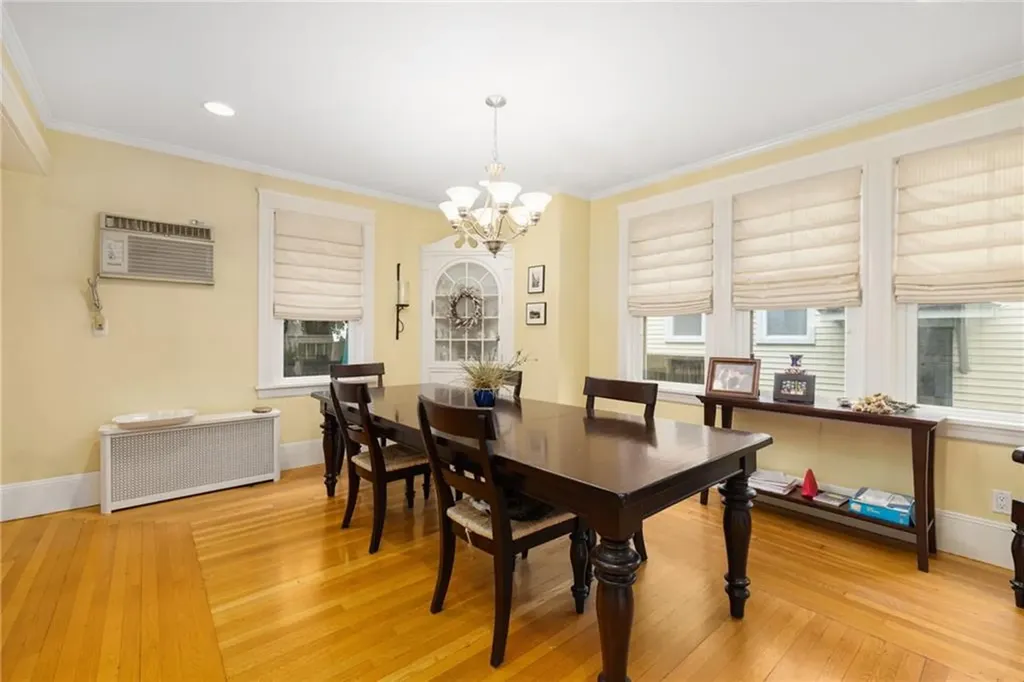 92 Nelson Street Providence RI 02908