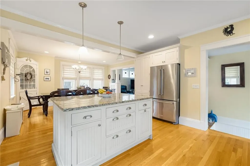 92 Nelson Street Providence RI 02908