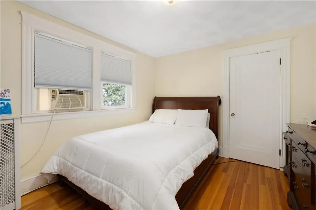 92 Nelson Street Providence RI 02908
