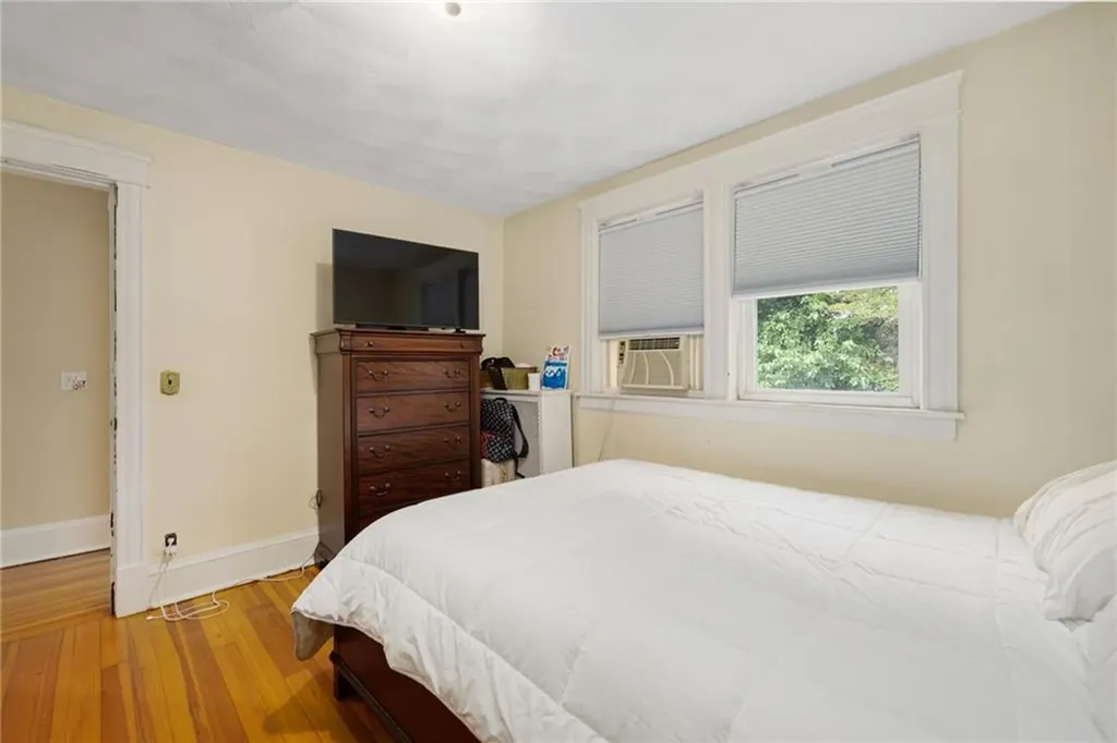 92 Nelson Street Providence RI 02908
