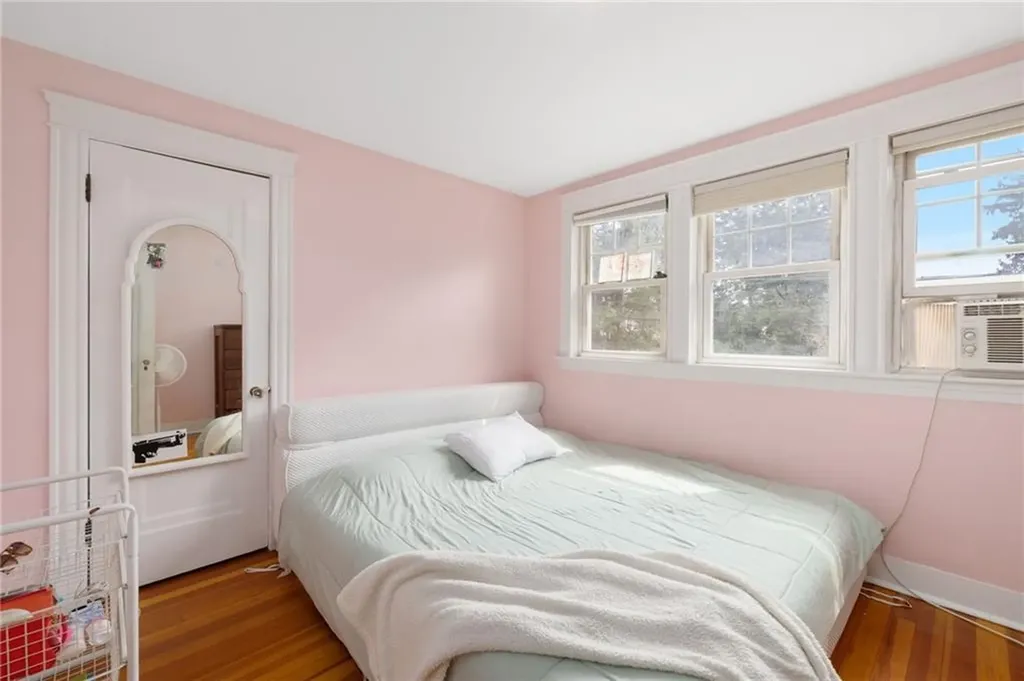 92 Nelson Street Providence RI 02908
