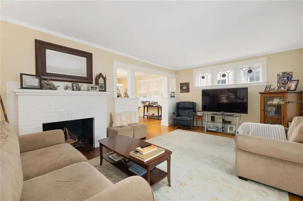 92 Nelson Street Providence RI 02908