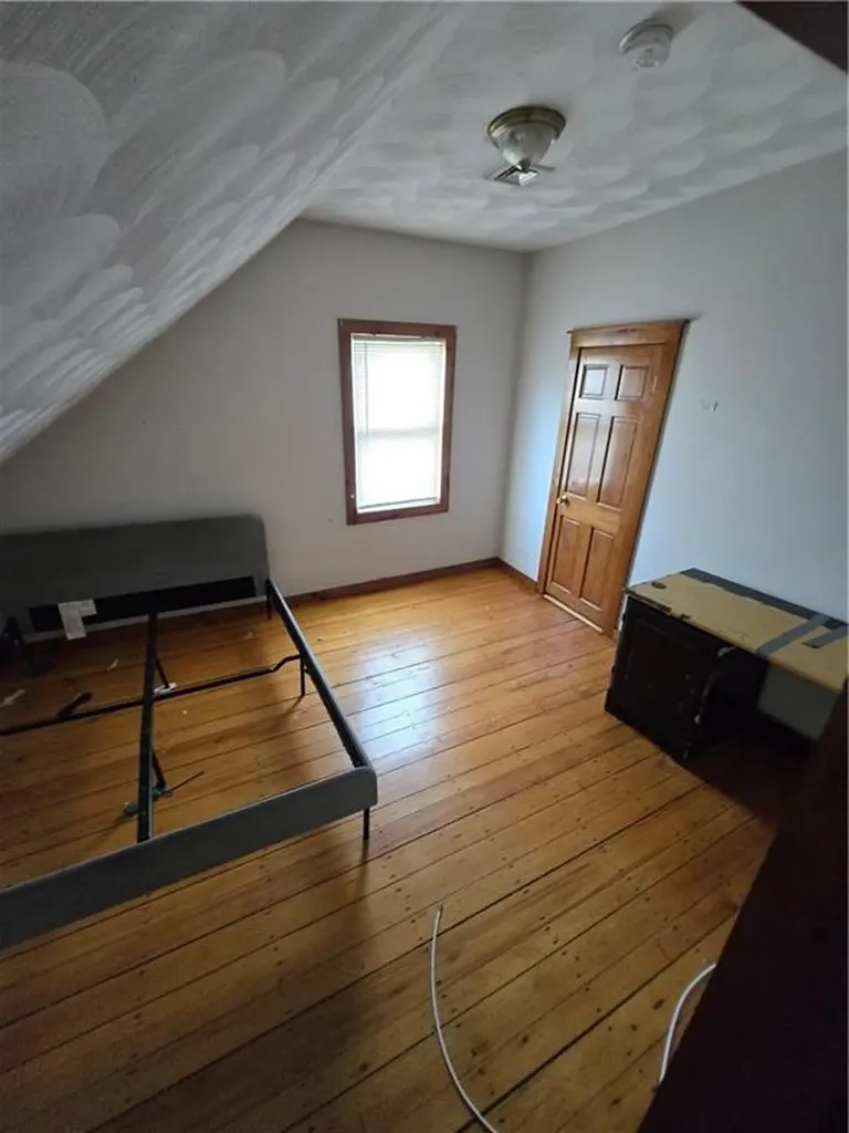 107 Ring Street Providence RI 02909