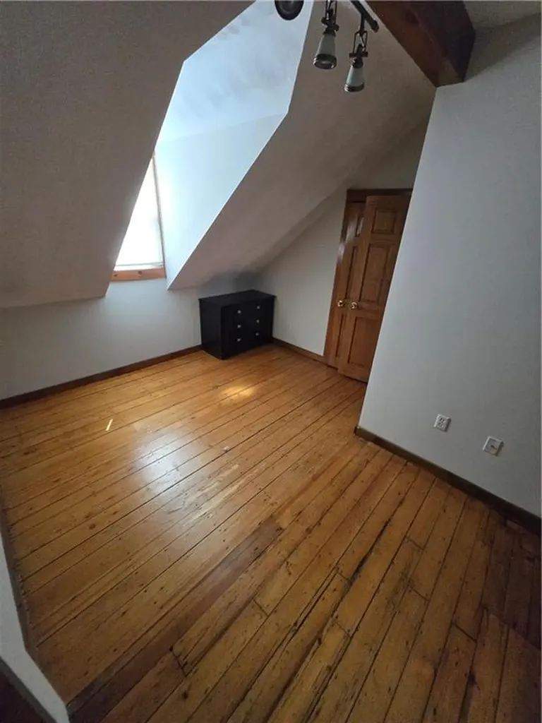 107 Ring Street Providence RI 02909