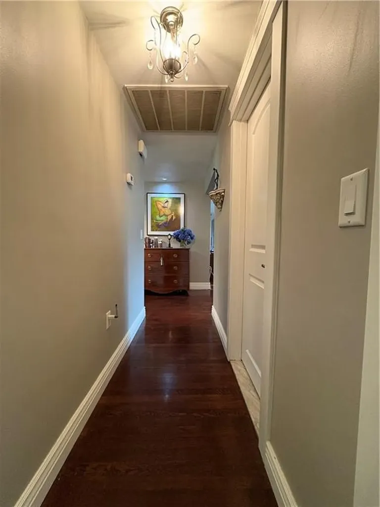 85 Commonwealth Avenue Warwick RI 02886