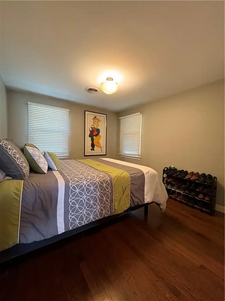 85 Commonwealth Avenue Warwick RI 02886
