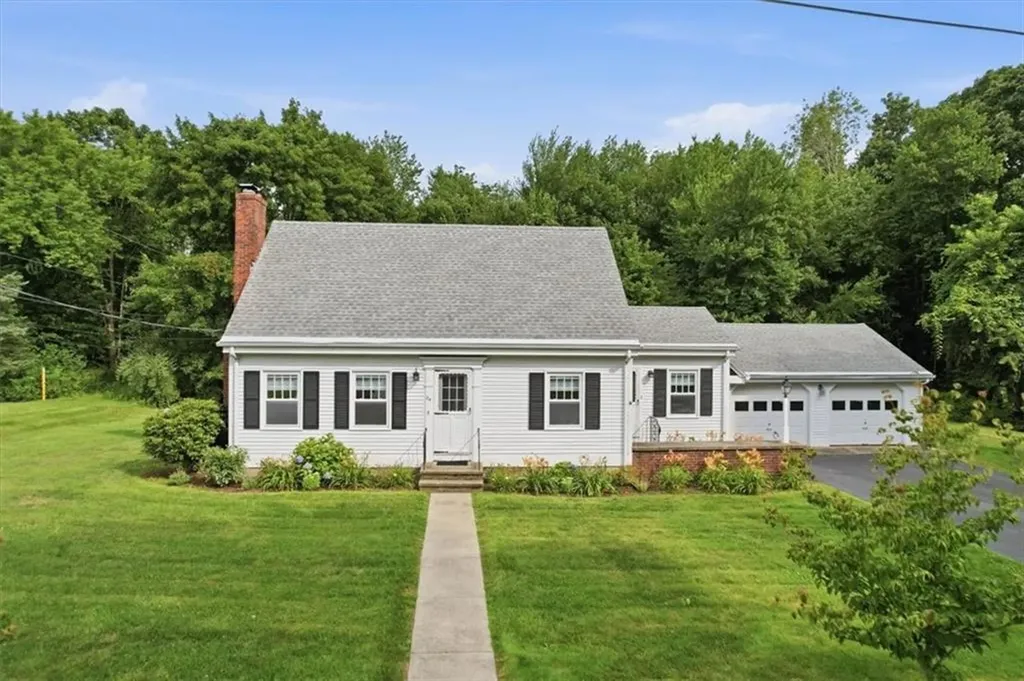 24 Rolling Acres Drive Cumberland RI 02864