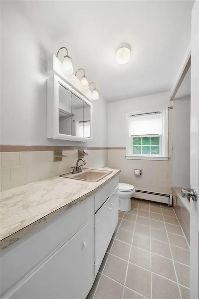 24 Rolling Acres Drive Cumberland RI 02864
