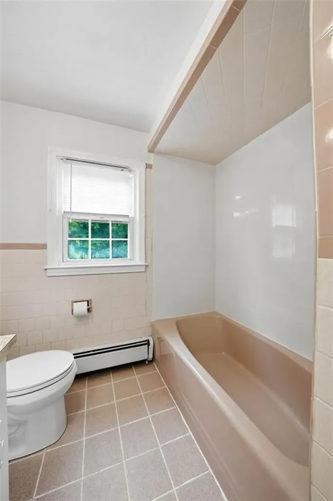 24 Rolling Acres Drive Cumberland RI 02864