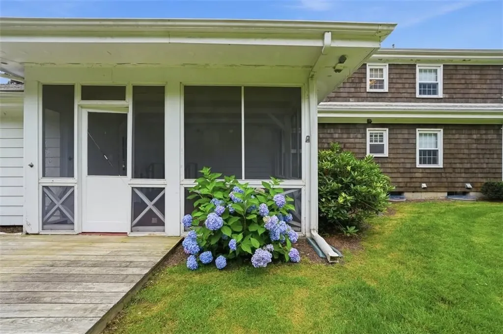24 Rolling Acres Drive Cumberland RI 02864