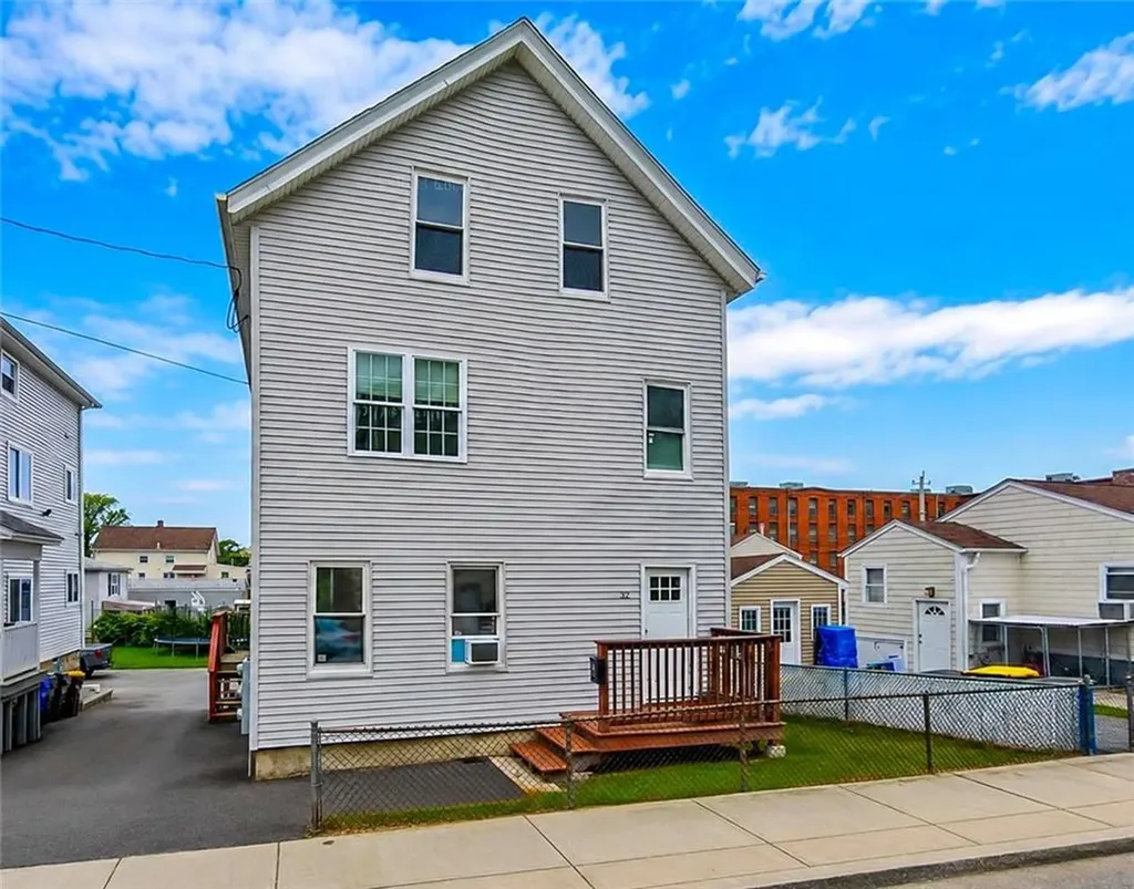 32 Slater Street Fall River MA 02720